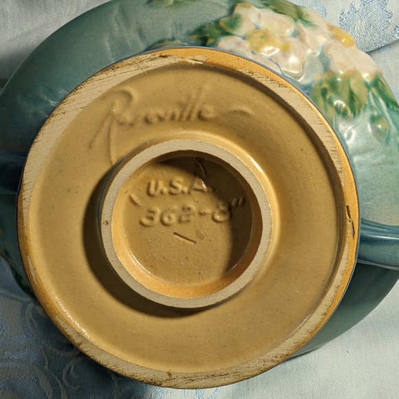 Americana History Vintage Roseville Pottery White Rose On Blue Basket #362-8 - Picture 6 of 10